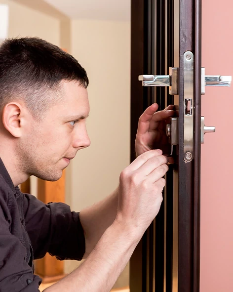 : Professional Locksmith For Commercial And Residential Locksmith Services in Belmont, CA